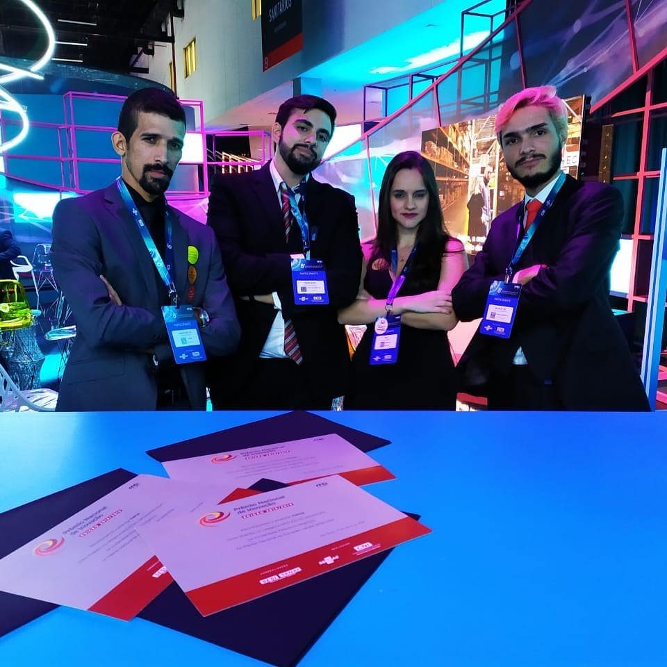 Equipe premiada no Prêmio Nacional de Inovação, em São Paulo